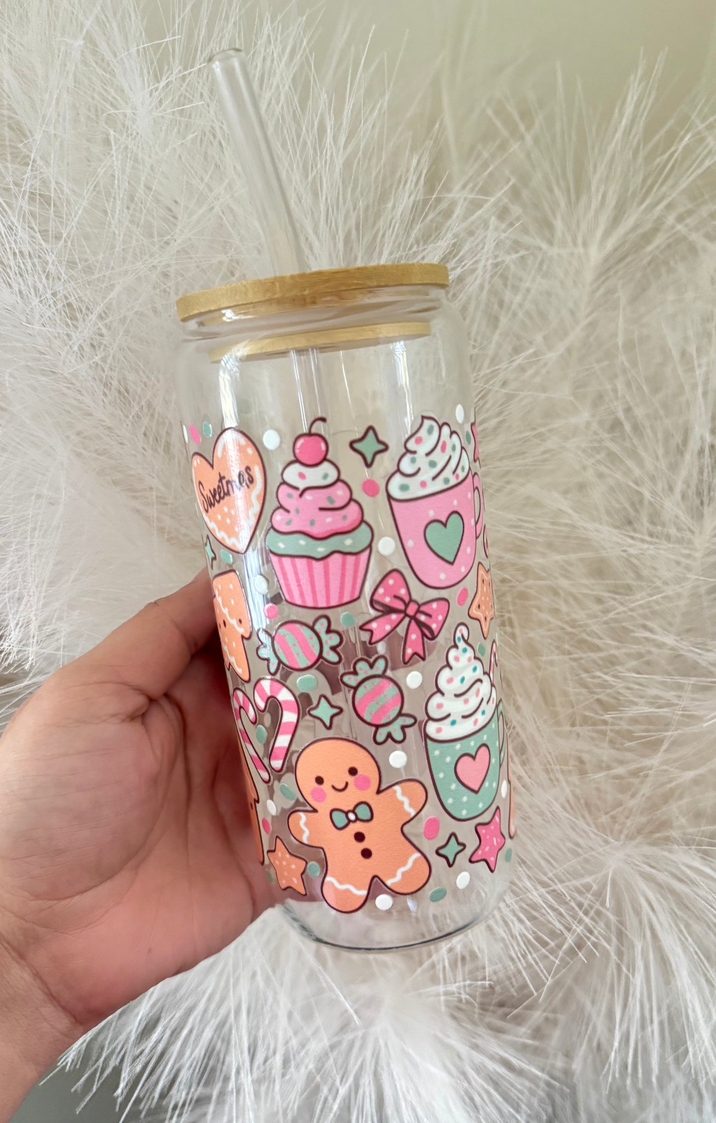 20 oz Gingerbread Glass Cup